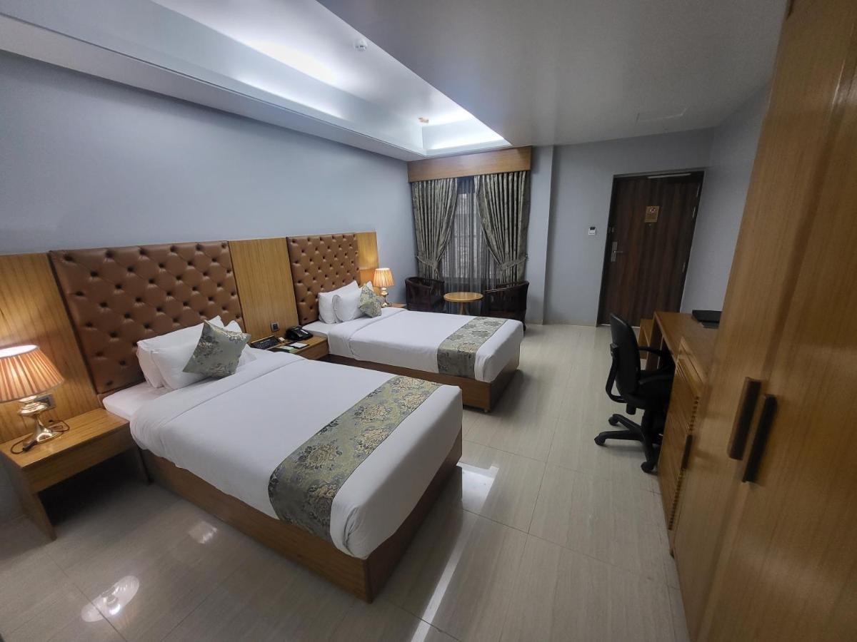 Momo Inn Bogra Esterno foto